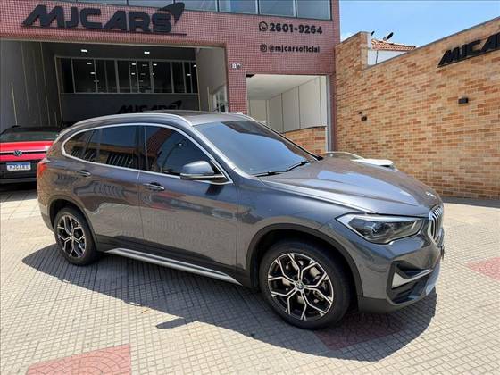 BMW X1 2.0 16V TURBO ACTIVEFLEX SDRIVE20I X-LINE 4P AUTOMÁTICO